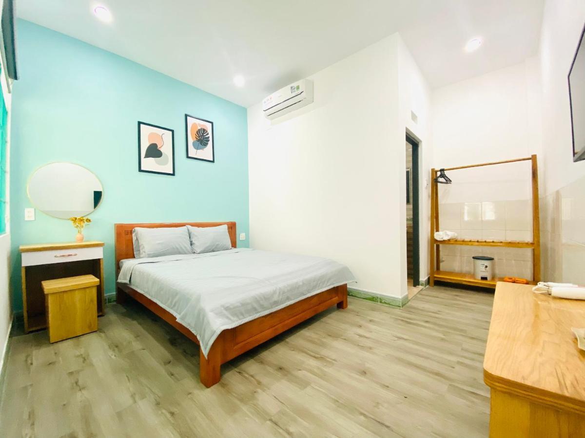Moon'S House Homestay Куїнон Екстер'єр фото