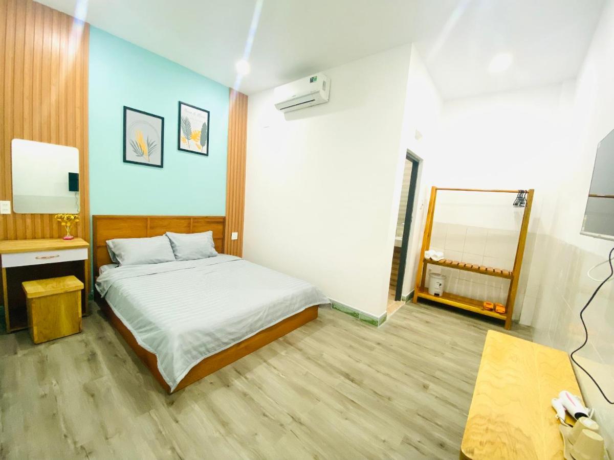 Moon'S House Homestay Куїнон Екстер'єр фото