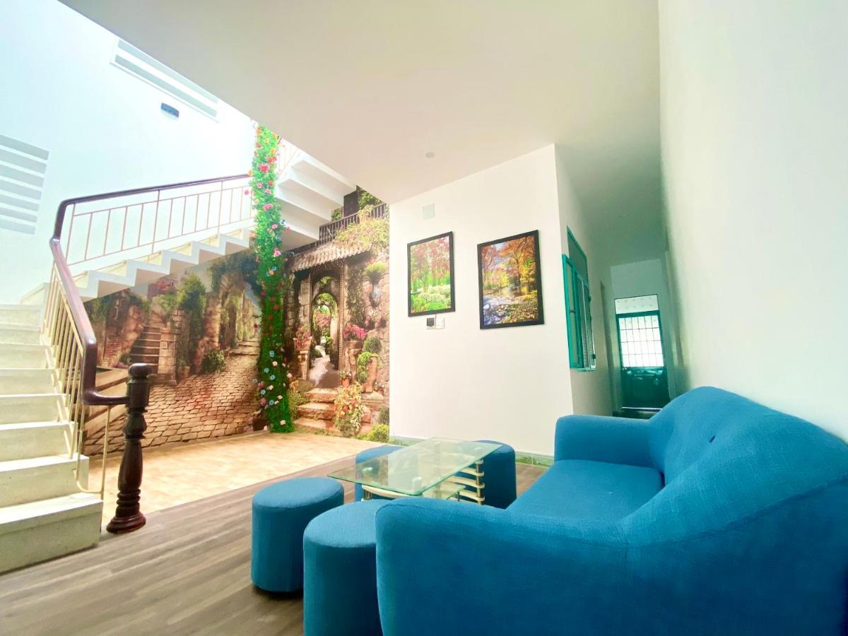 Moon'S House Homestay Куїнон Екстер'єр фото