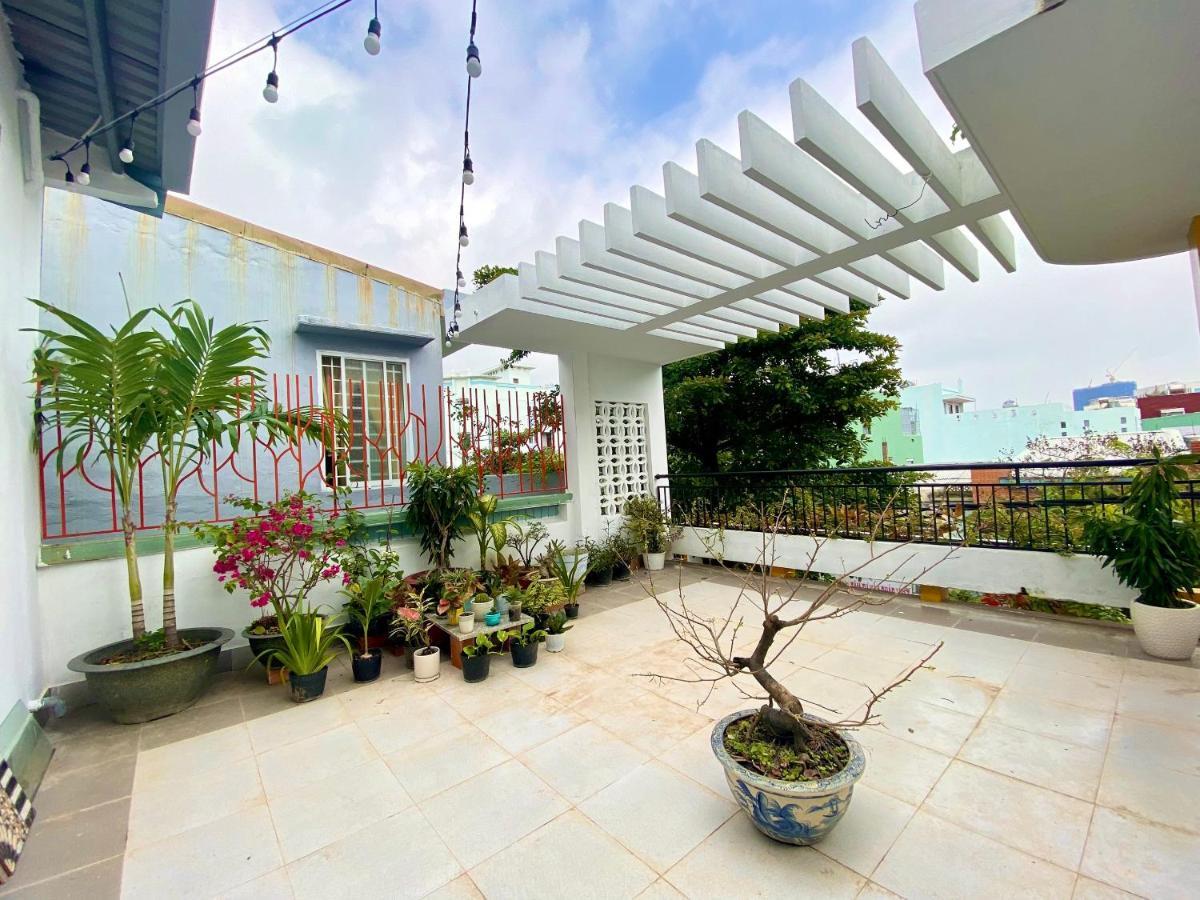 Moon'S House Homestay Куїнон Екстер'єр фото