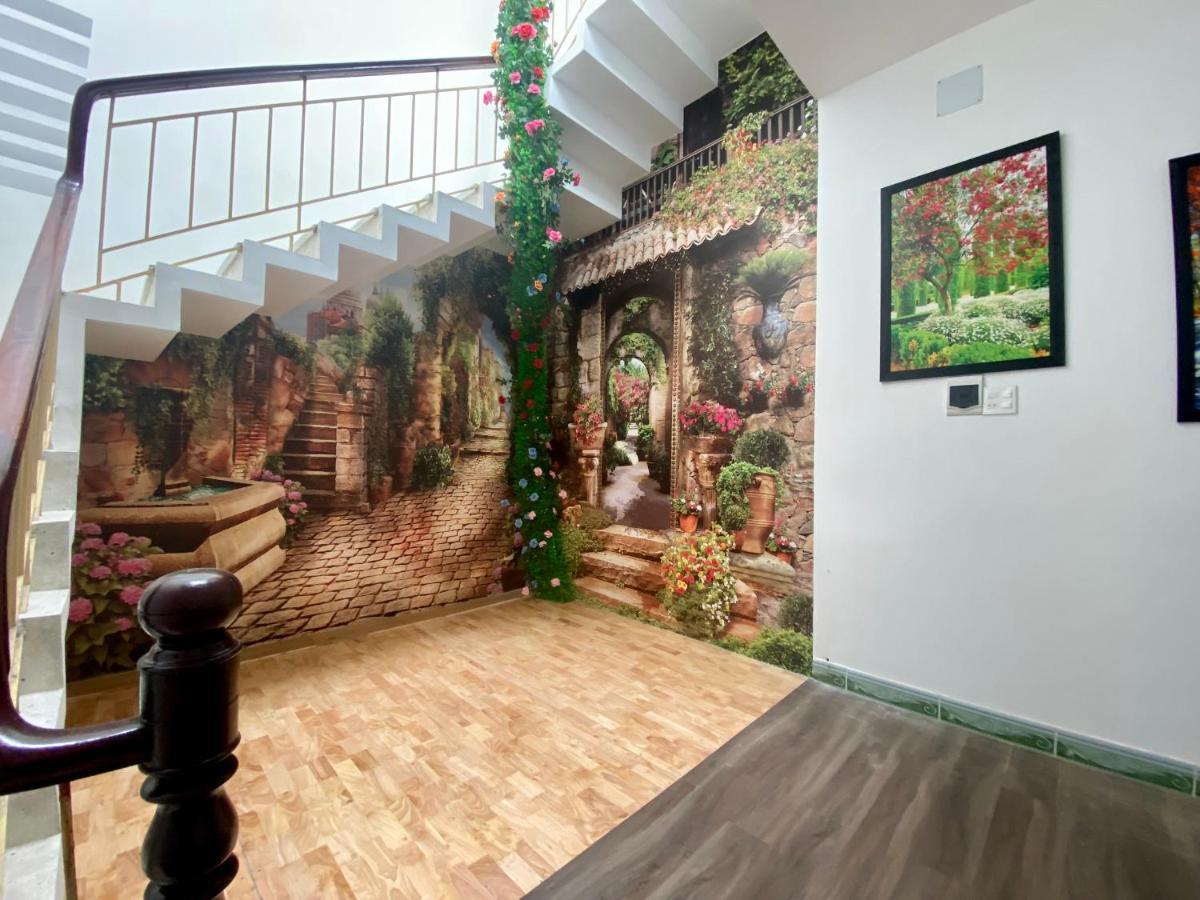Moon'S House Homestay Куїнон Екстер'єр фото