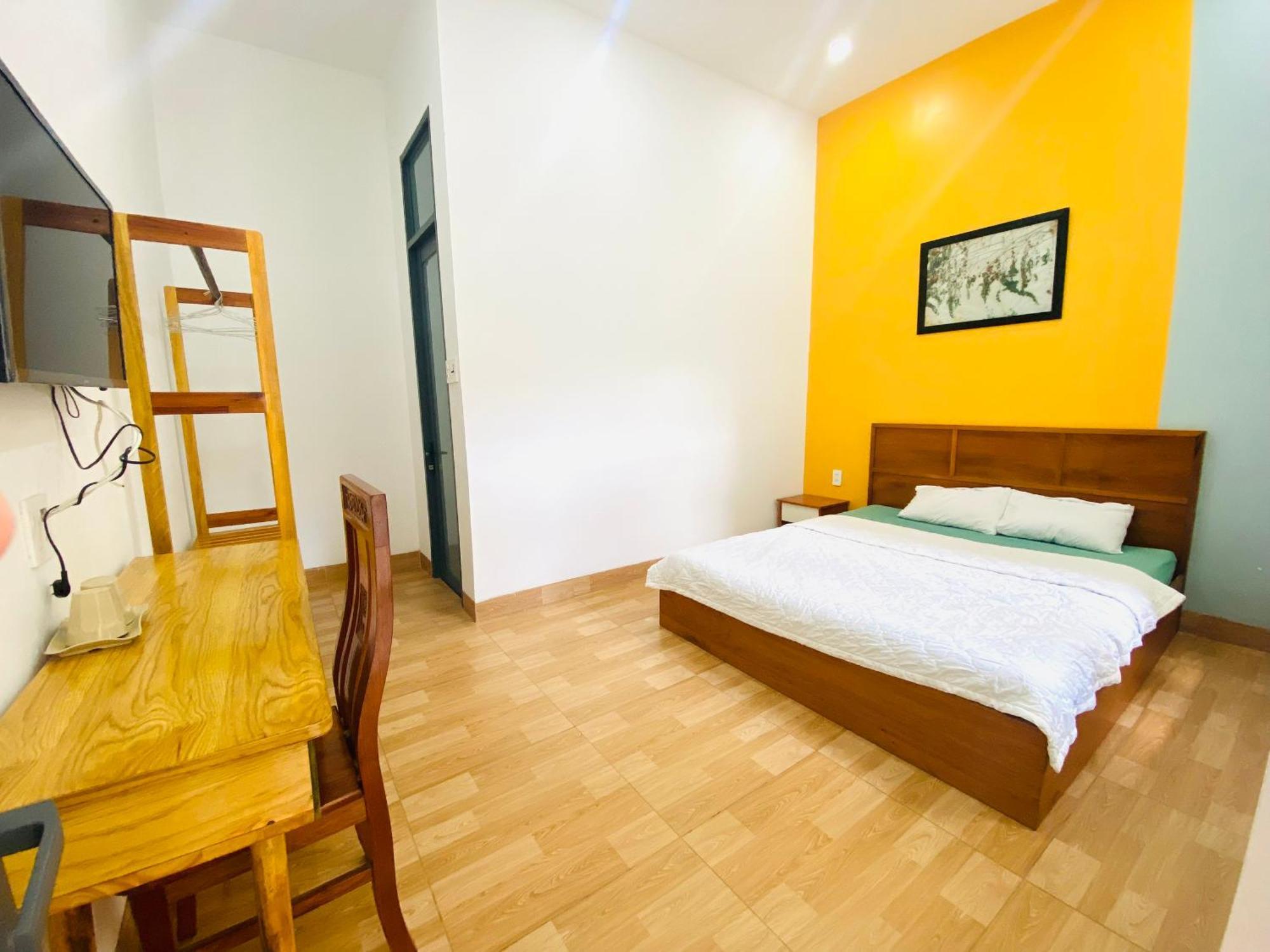 Moon'S House Homestay Куїнон Екстер'єр фото