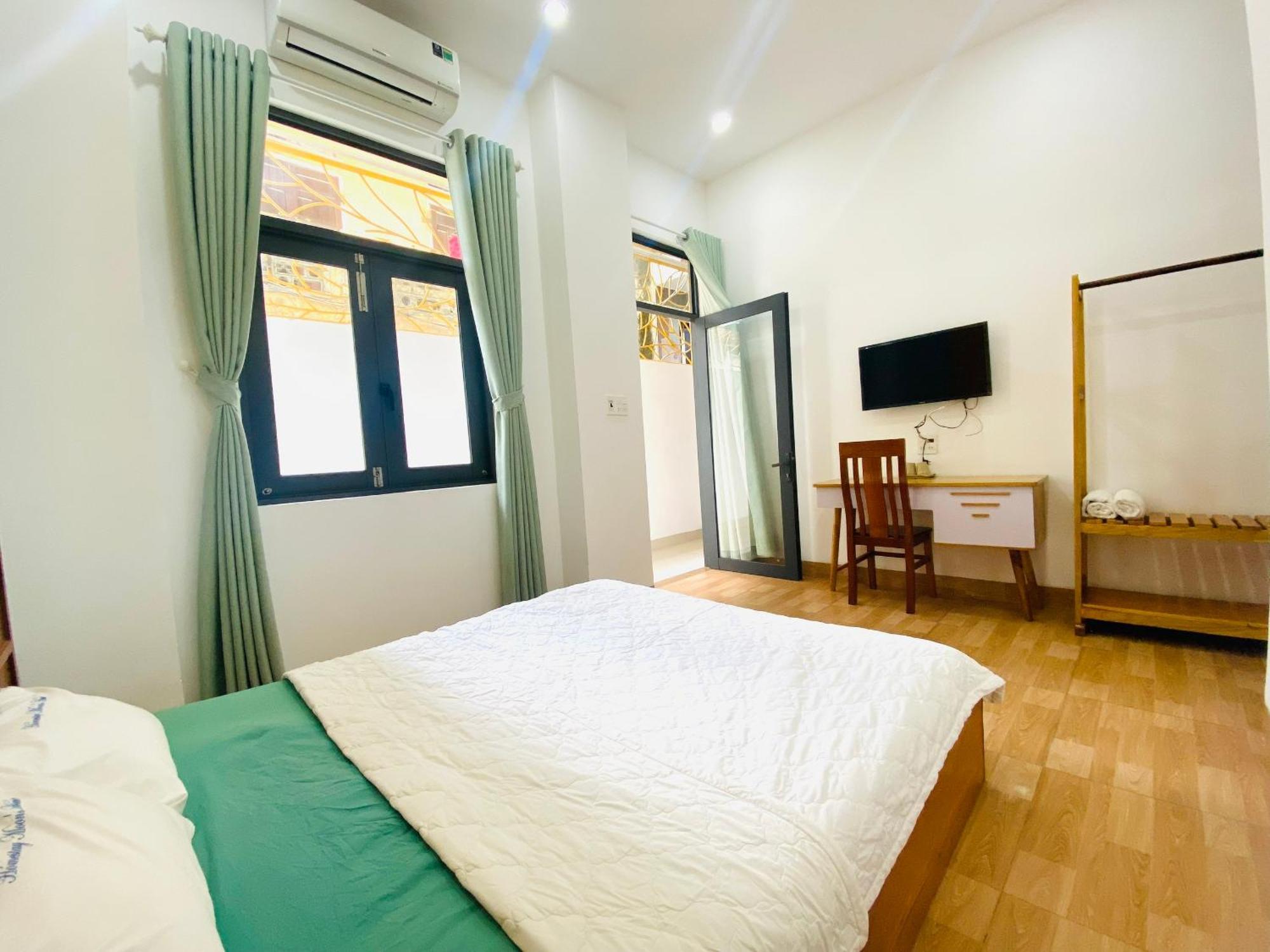 Moon'S House Homestay Куїнон Екстер'єр фото