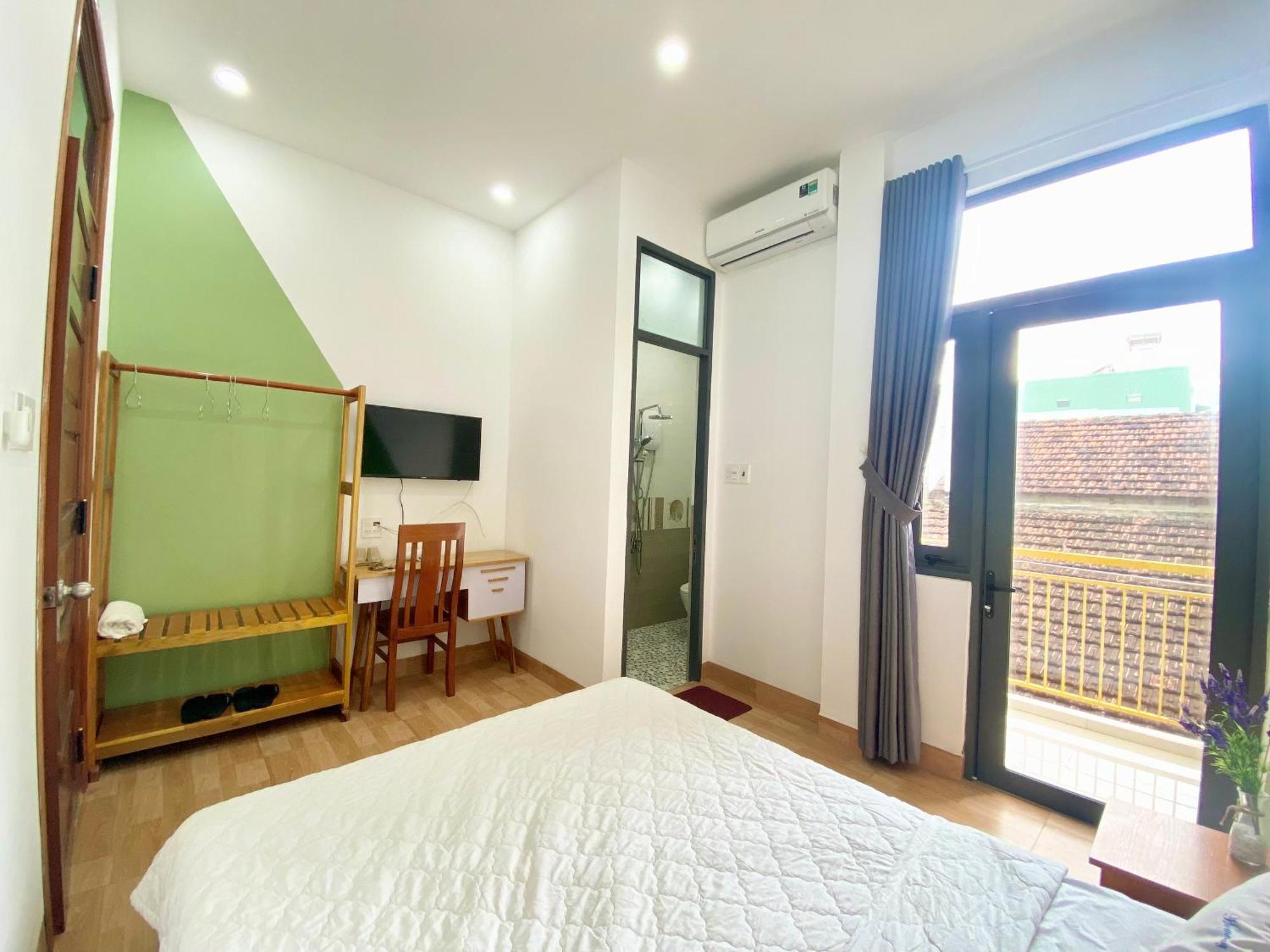 Moon'S House Homestay Куїнон Екстер'єр фото