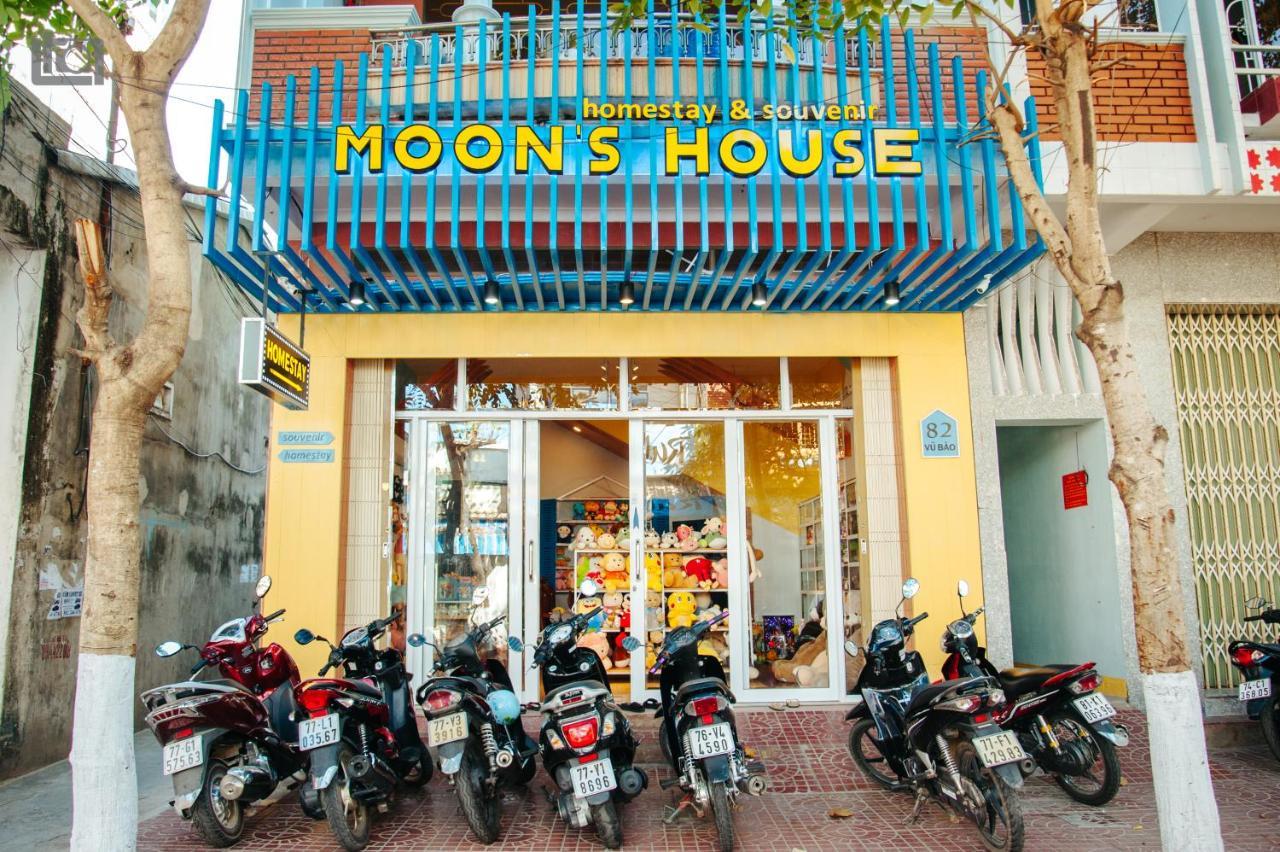 Moon'S House Homestay Куїнон Екстер'єр фото