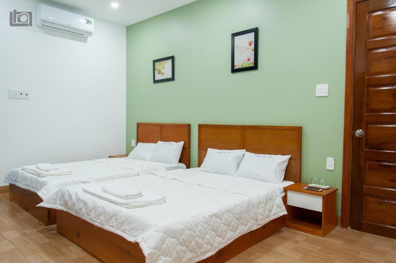 Moon'S House Homestay Куїнон Екстер'єр фото